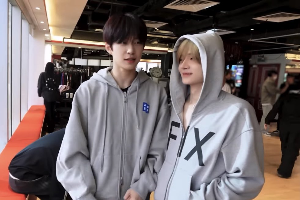 ㄱ [잡담] 건앗 키차이 진짜 예쁘게 차이나는거 봐 | 인스티즈