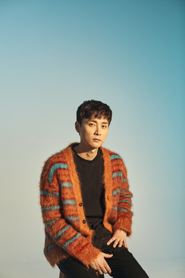 [정보/소식] 민경훈, 9일 '죄' 음원 발매…플랜V 프로젝트 첫 주자 | 인스티즈