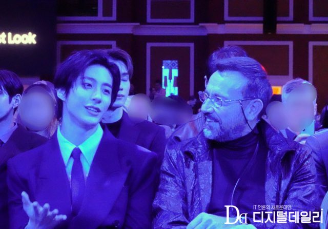 [잡담] 앤톤 이 사진 직업 뭐 같아 | 인스티즈