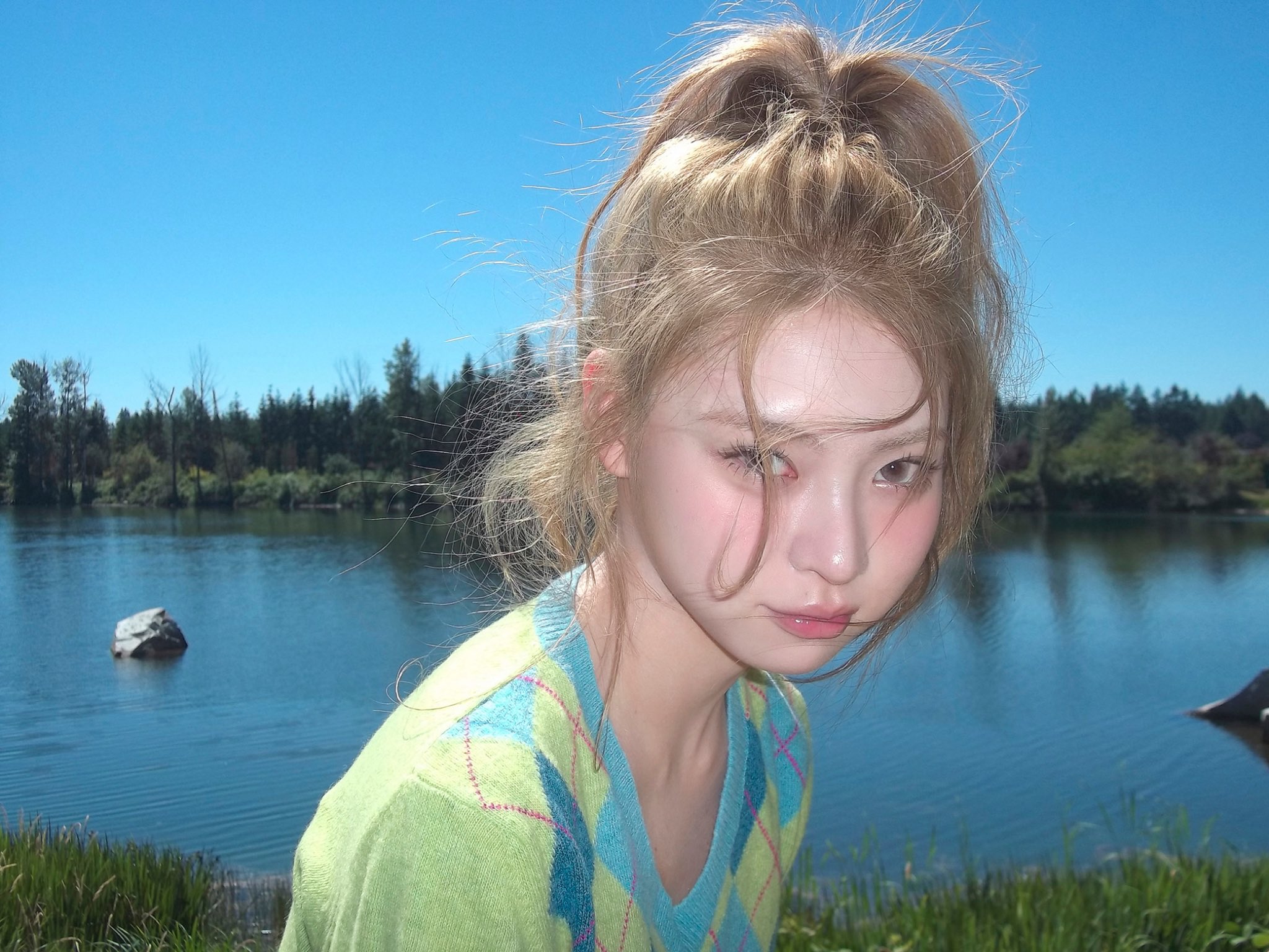 [잡담] 키키 컨포 되게 잘 뽑는듯 미감 좋다 | 인스티즈