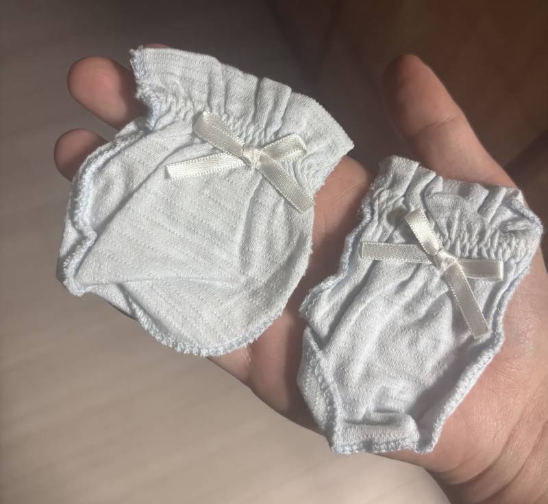 [잡담] 내가 갓난아기때 했던 손 봐줘 | 인스티즈