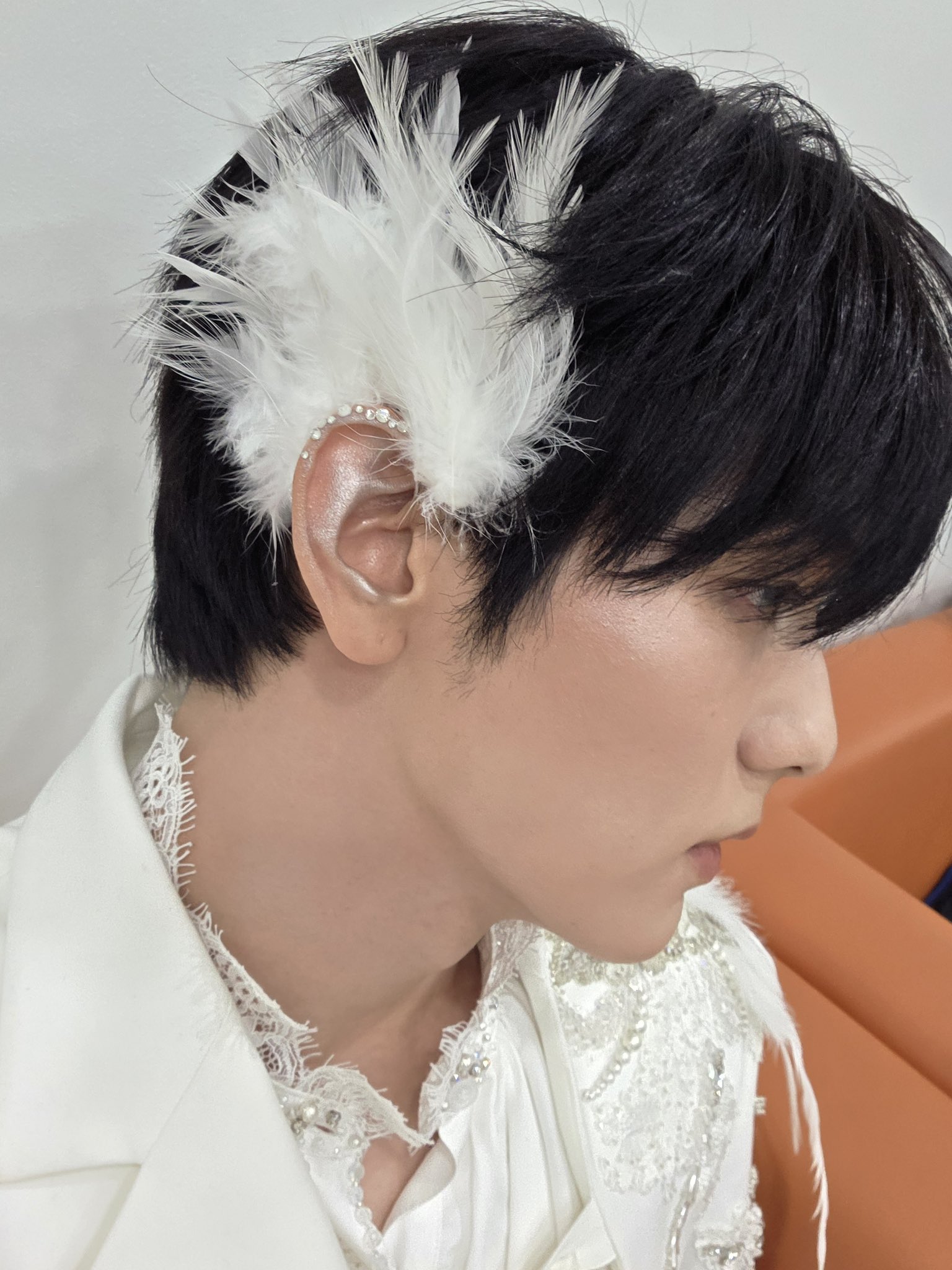 [잡담] 수빈 세계관땜에 귀장식 많이하는데 | 인스티즈