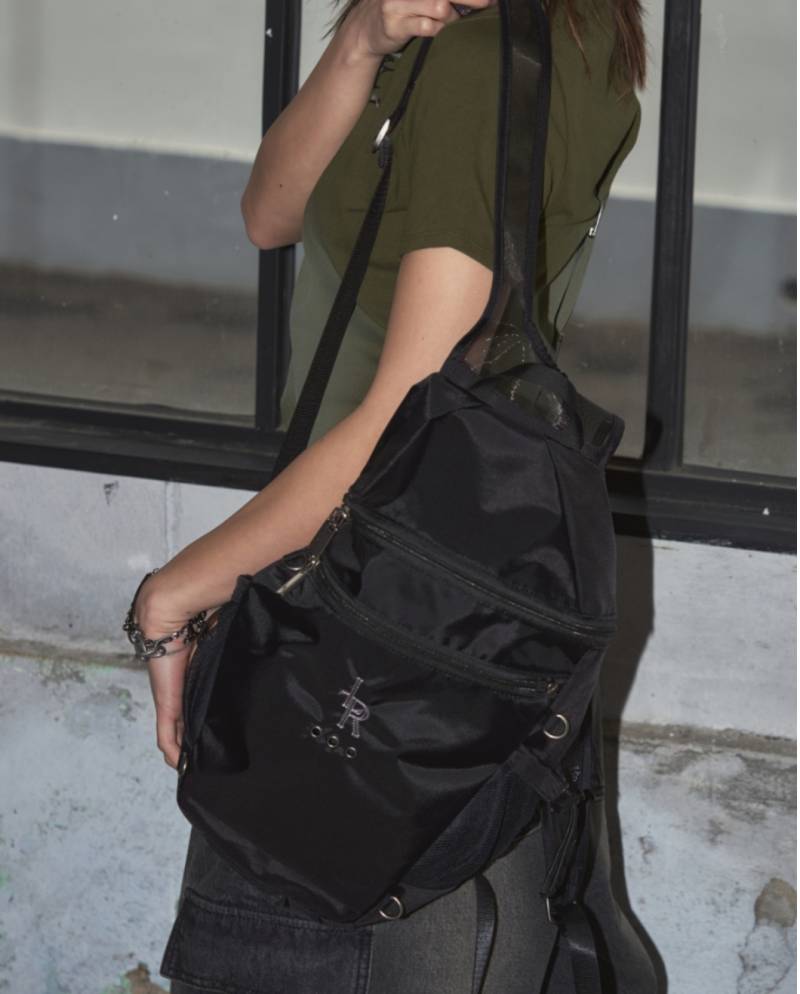 레더리 액티브 캐리 블랙 백팩 | 인스티즈