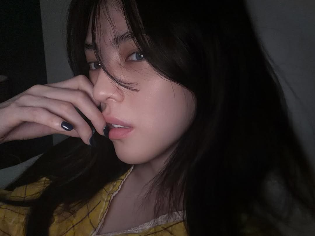 [잡담] 한소희 인스타 감성 왤케 좋지 | 인스티즈