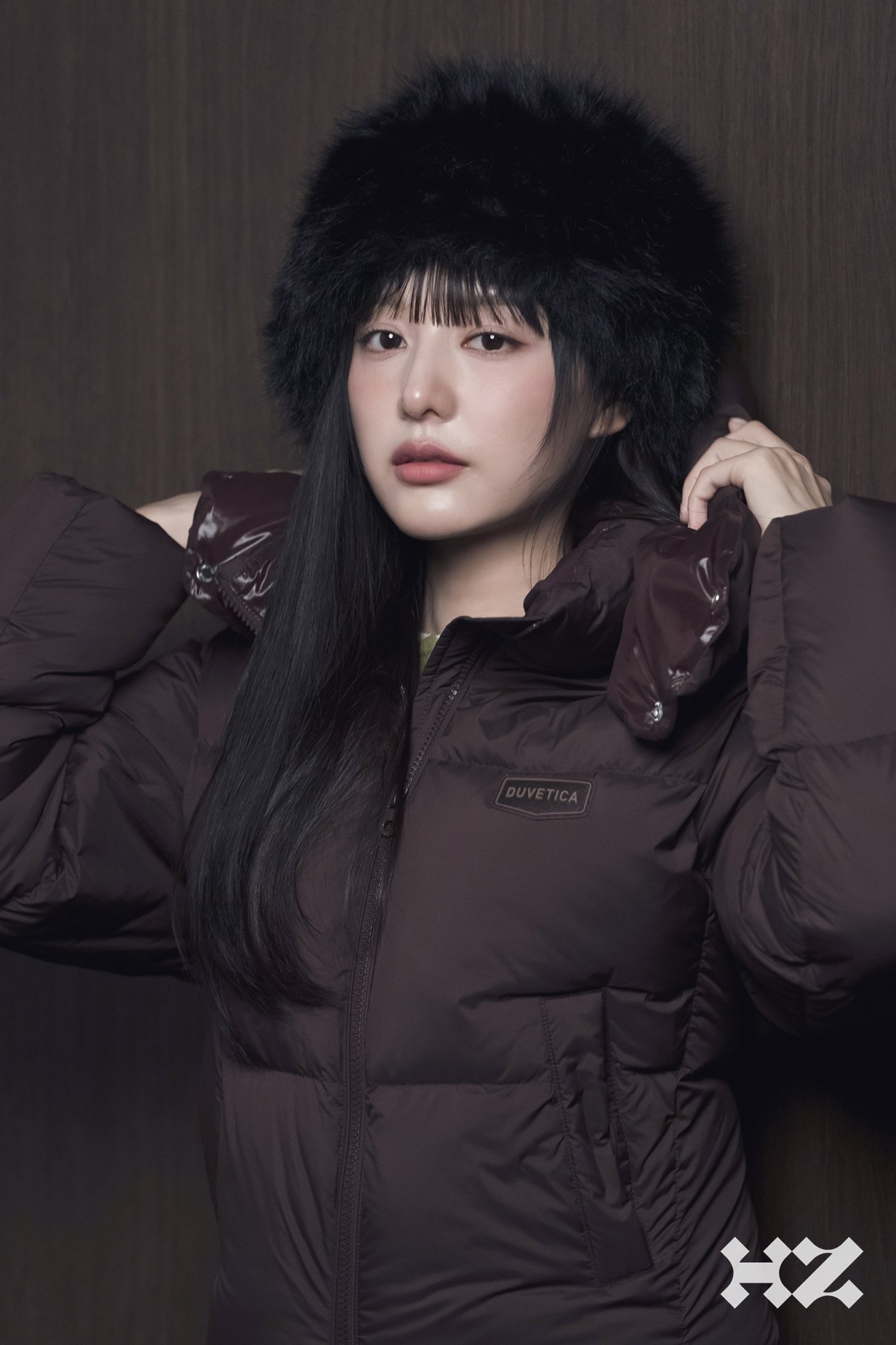 [잡담] 김지원은 이런 모자도 어울리네 | 인스티즈