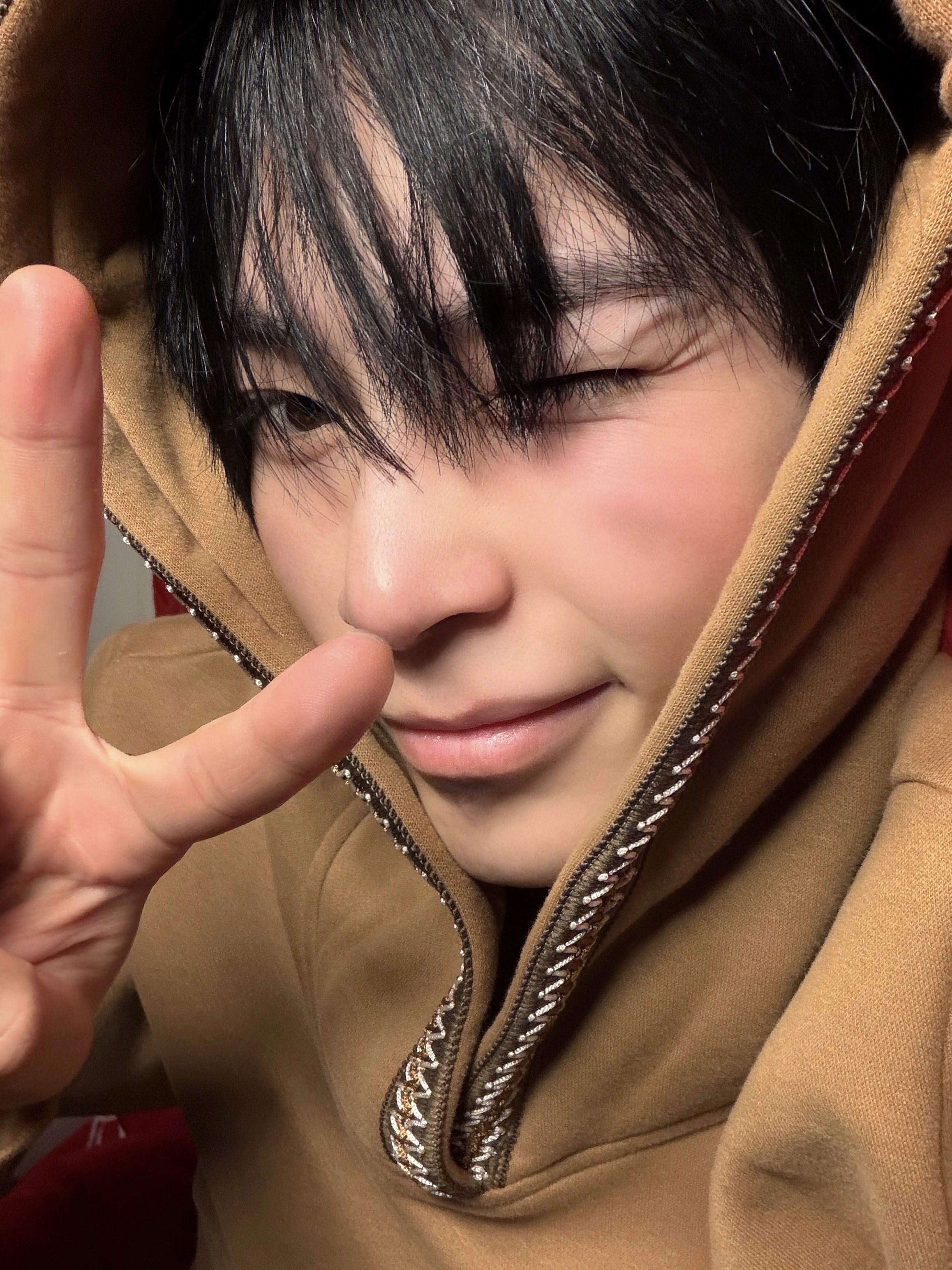 [잡담] 성한빈 귀여워 홍조베이비야 | 인스티즈