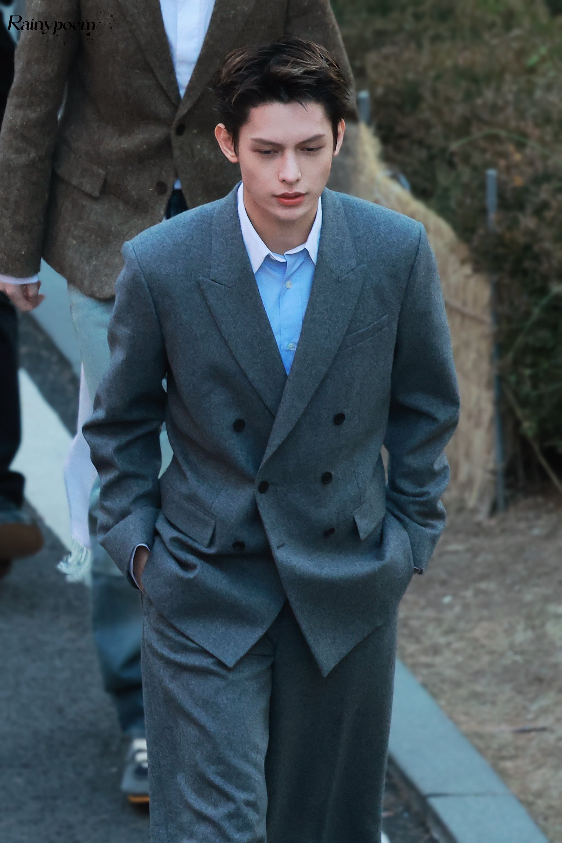 [잡담] 코르티스 제임스는 진짜 모델 같다 | 인스티즈