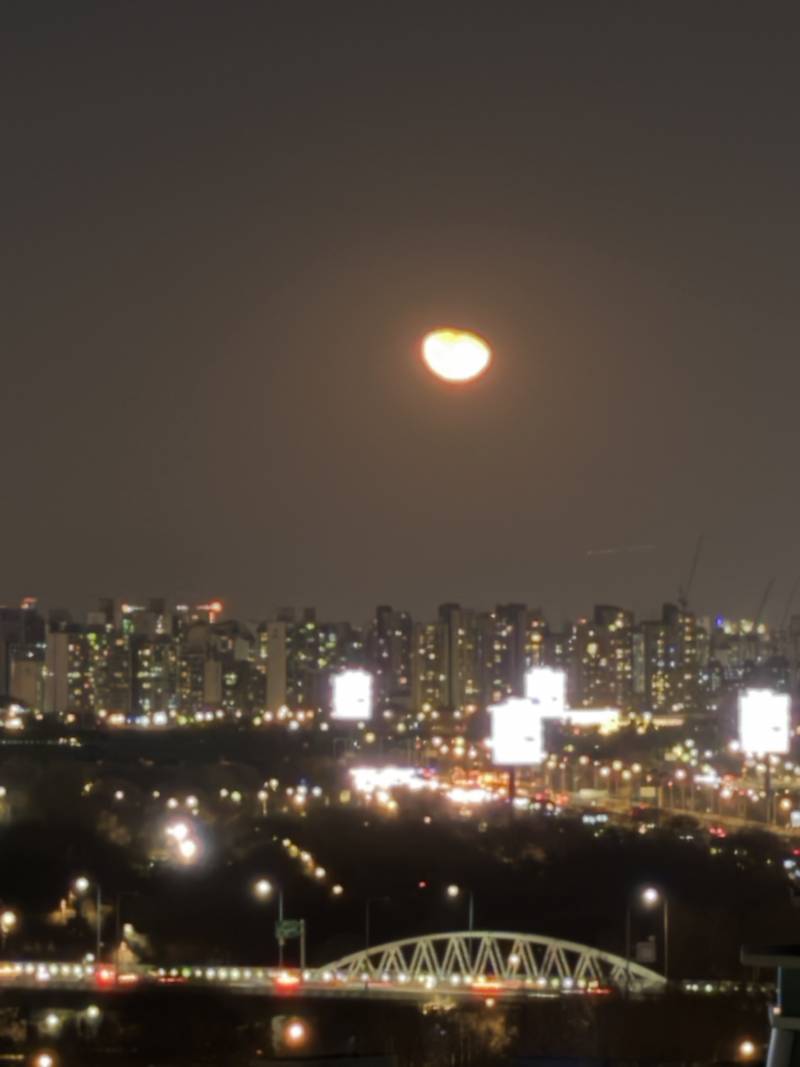 [잡담] 오늘 달 왤케 커)화질똥망) | 인스티즈
