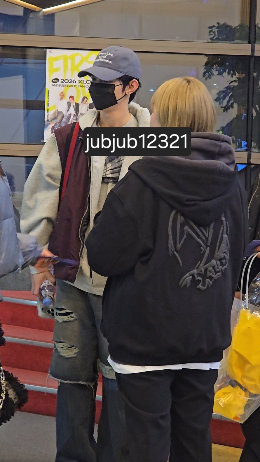 [잡담] 오늘 장하오 엑스러브 콘서트 갔나보네?? | 인스티즈