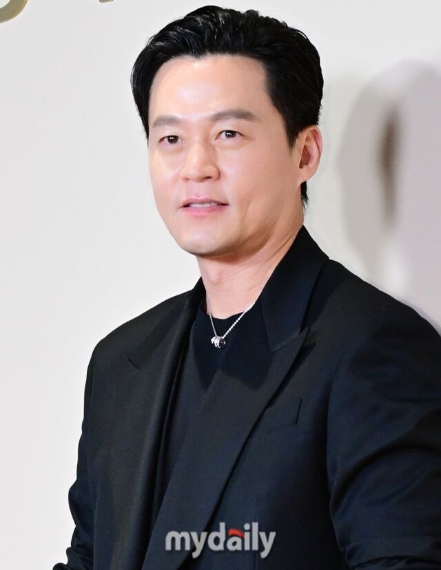 [정보/소식] [단독] 이서진, 데뷔 27년만 첫 연극 무대 도전 | 인스티즈