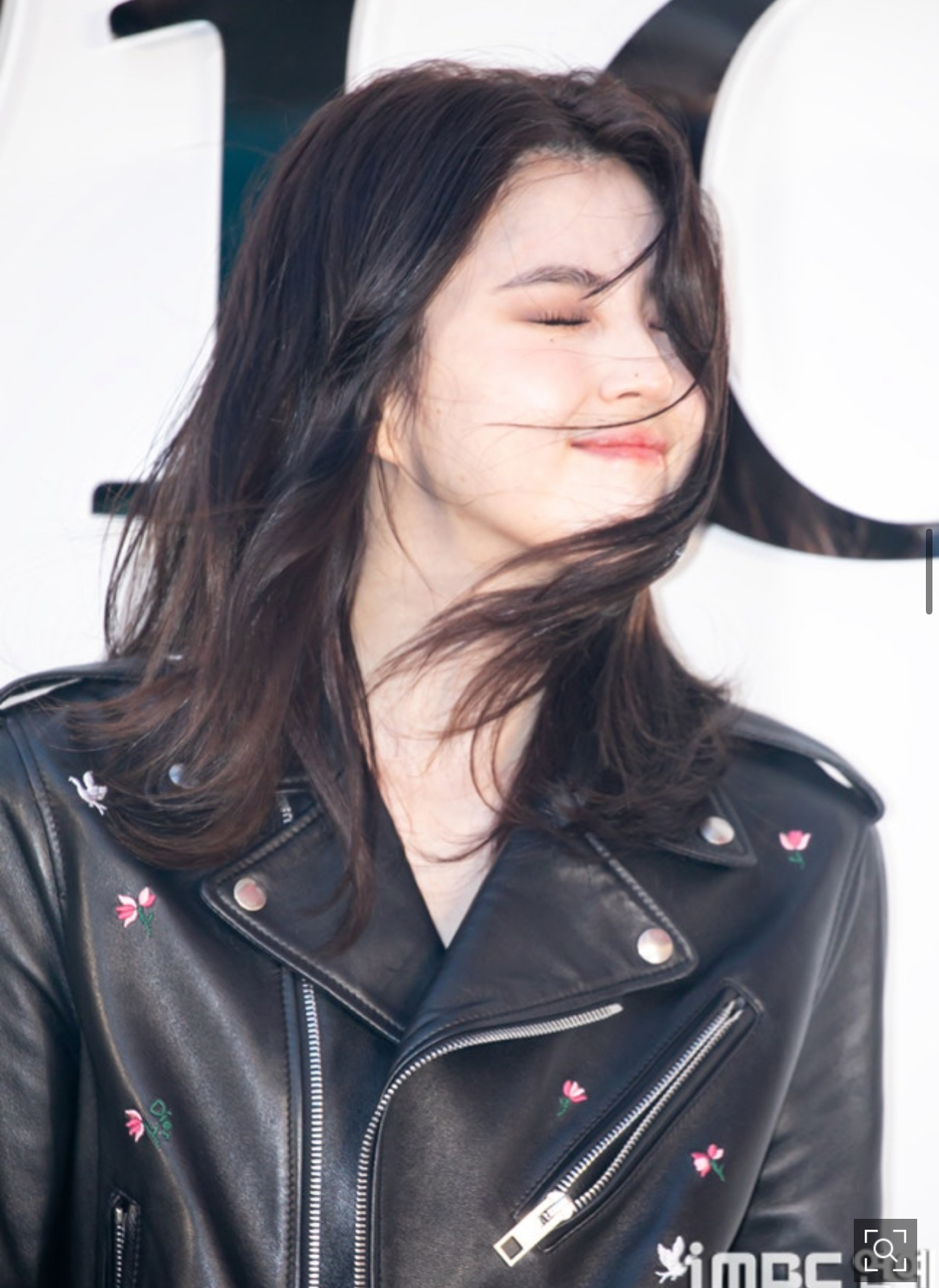 [잡담] 어제 디올행사 바람맞은 한소희 ㅋㅋ | 인스티즈