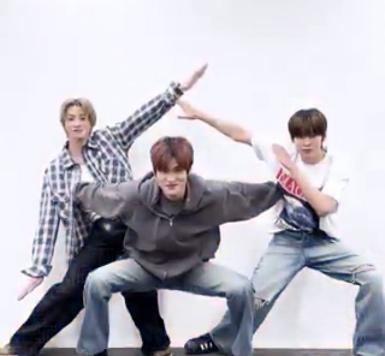 [잡담] 라이즈 하이킥즈로 웃긴 자컨이나 릴스 말아줬으면.. | 인스티즈