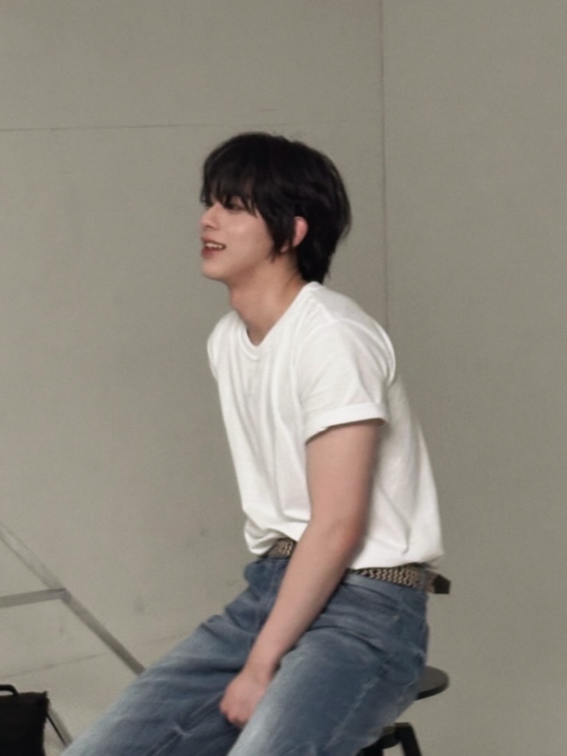 [잡담] 아니 인스타에 뭔 이런 사진을 풀고 가냐 | 인스티즈