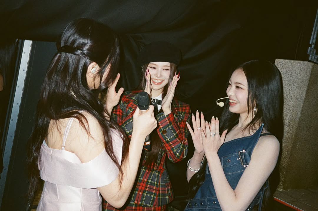 [잡담] 엠카 새로운 엠씨 이방원이게 해주세요 성지가 될 수 있게 해주세요 🙏🏻 | 인스티즈