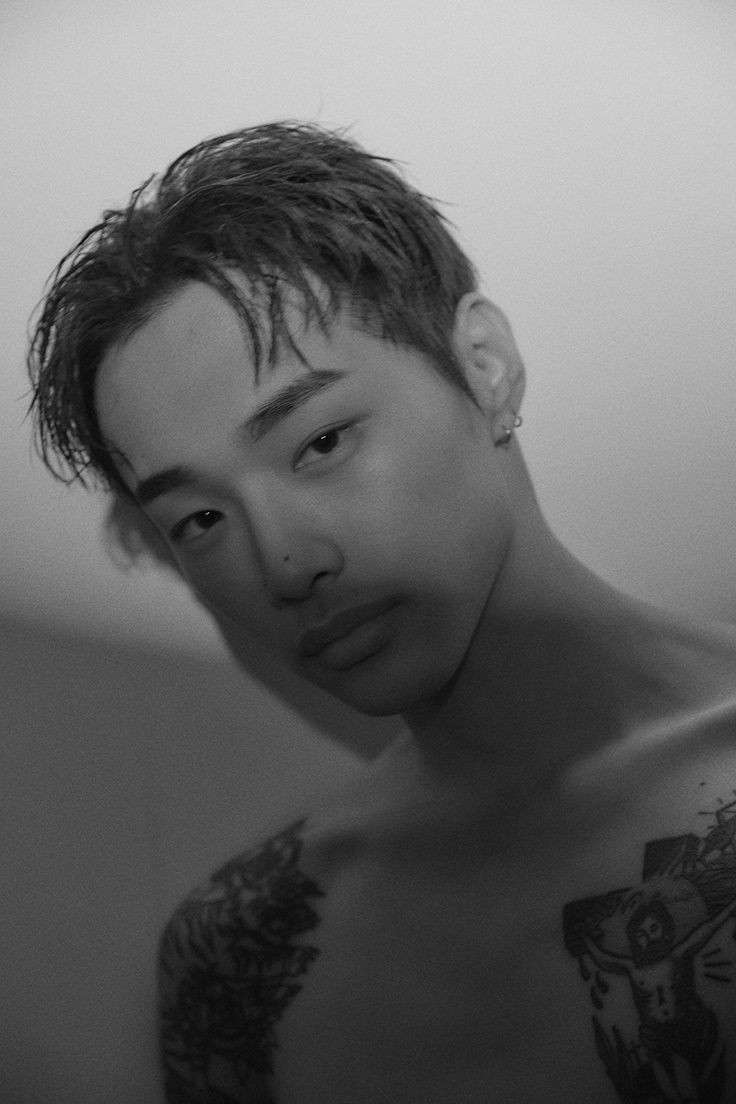 [잡담] 정진형이랑 스트레이키즈 현진 같은 얼굴상 좋아하는데 | 인스티즈