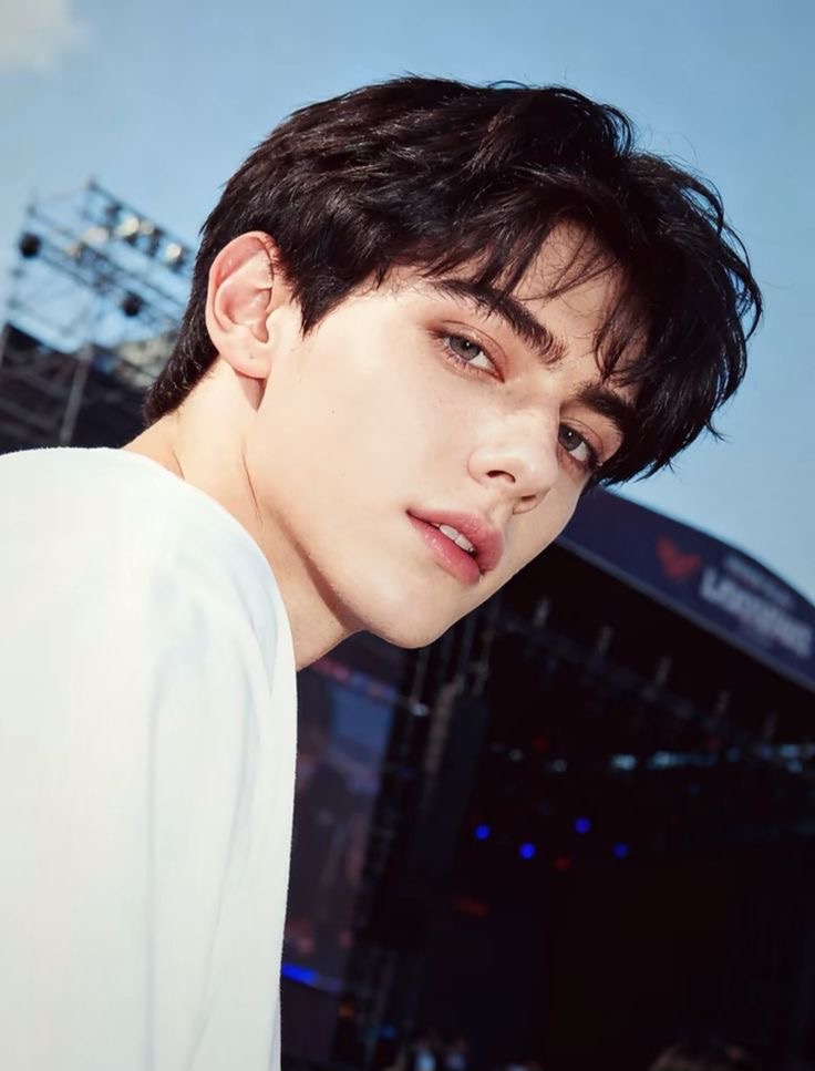 [잡담] 정말 솔직하게 백인이 외형적으로 다른 인종보다 우월하다고 생각해? | 인스티즈