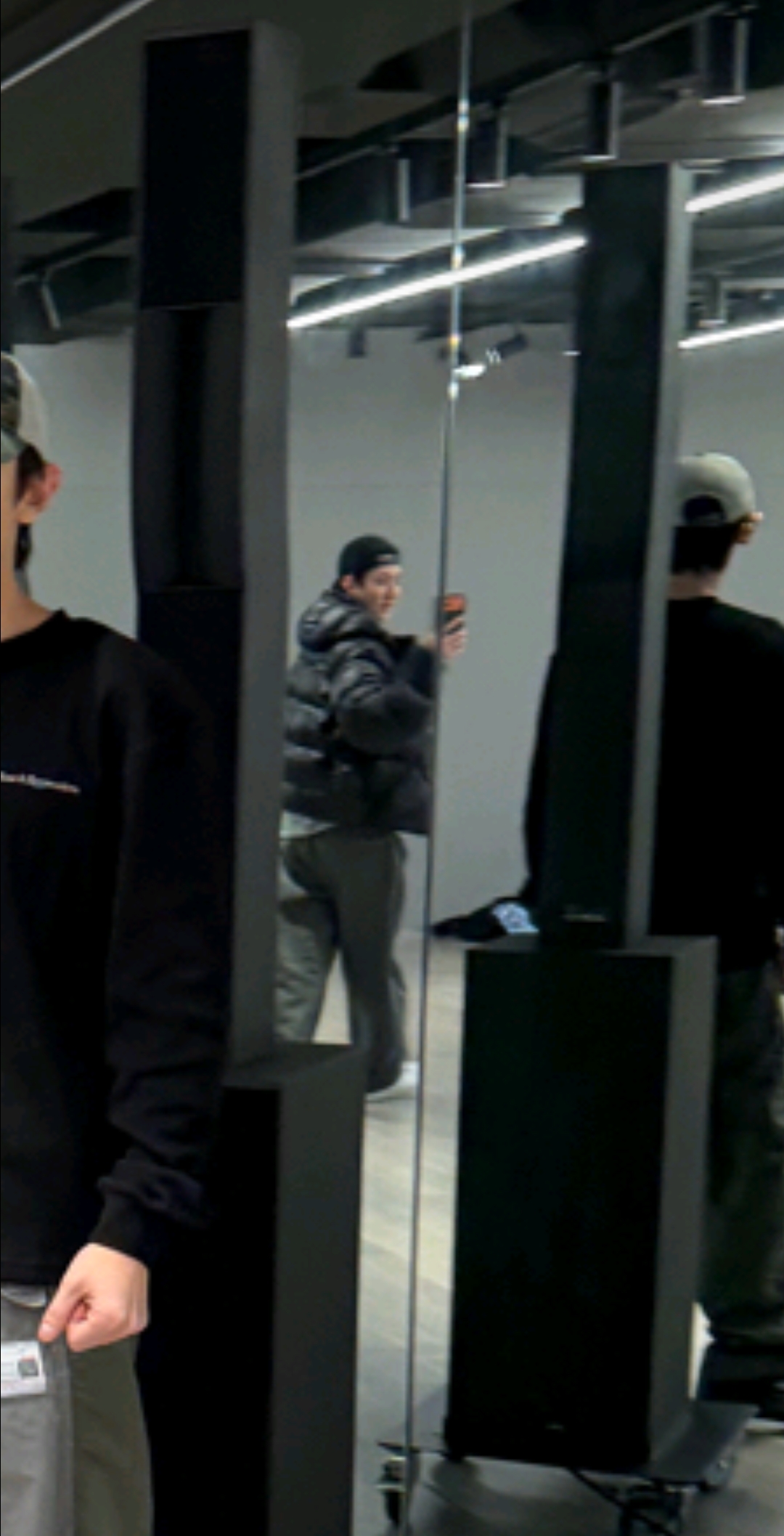 [잡담] 오세훈(yes exo) 형들한테 딱걸렸을 때 표정봨ㅋㅋㅋㅋ | 인스티즈