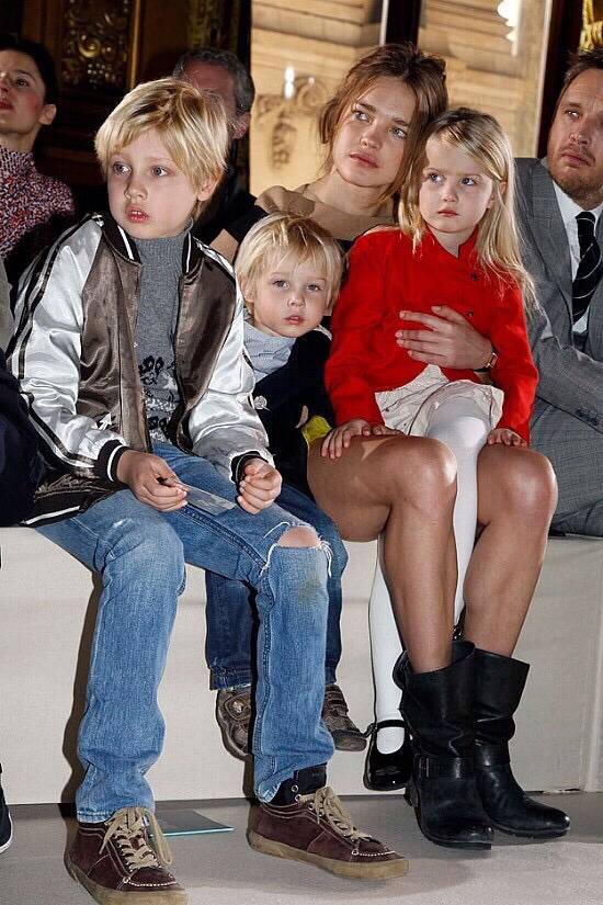 다섯아이의 엄마이자 루이비통 회장 장남의 부인인 모델 나탈리아 보디아노바.jpg | 인스티즈