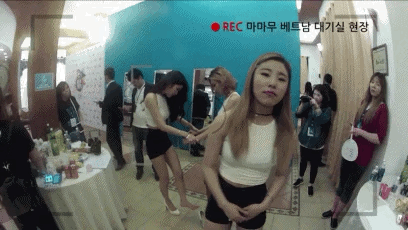 곳곳에 숨어있는 마마무의 수화 | 인스티즈