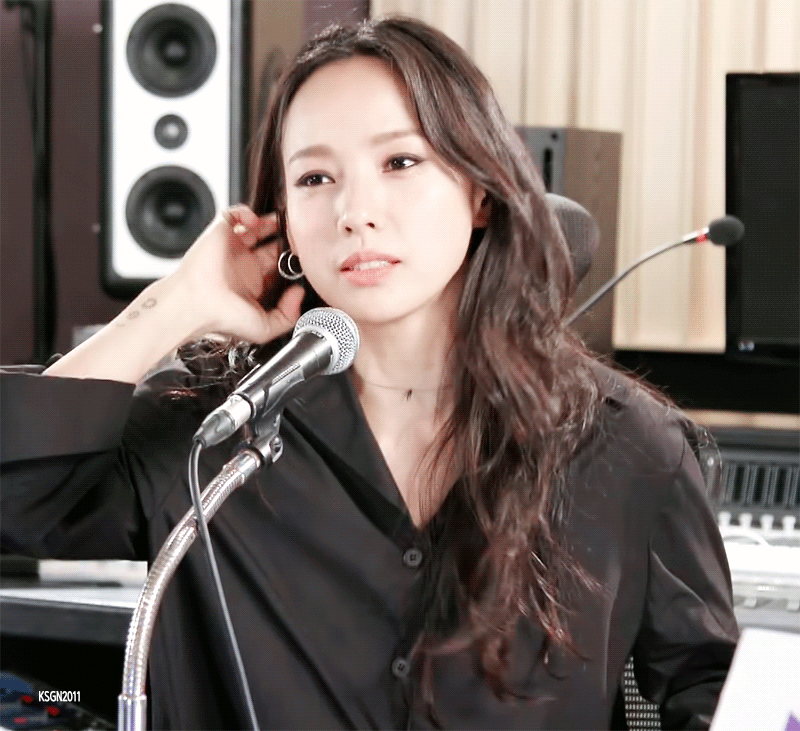 브이앱 댓글 읽는 이효리 (Feat. 욕) | 인스티즈