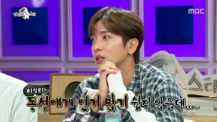 정용화에게 조언하는 민경훈 | 인스티즈