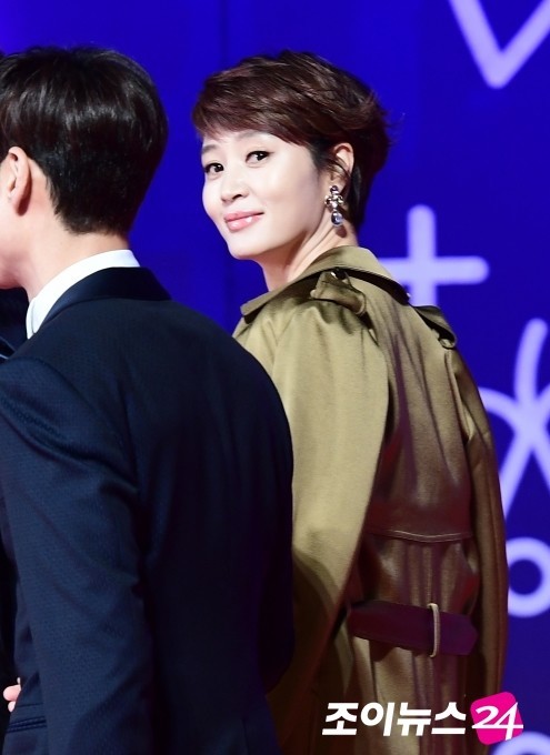 반응 난리난 김혜수 이제훈 둘이 너는펫 현실판이란 반응들이 쏟아지는 이유 (주인님과 인간펫) | 인스티즈