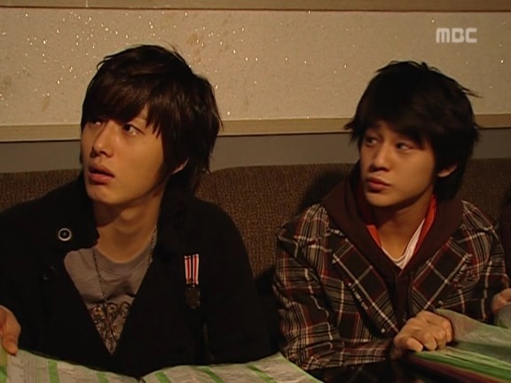 [거침없이하이킥] 박해미 앞에서 온순해진 민용이 ㅋㅋㅋㅋㅋ.jpg | 인스티즈