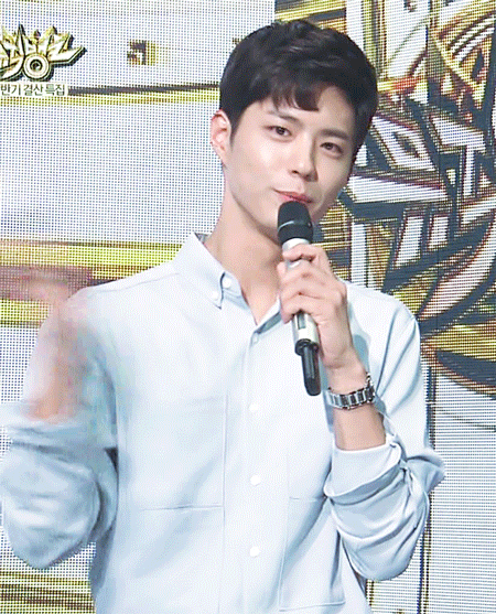 헤어담당이 진짜 여러가지 시도해본 박보검 헤어 | 인스티즈