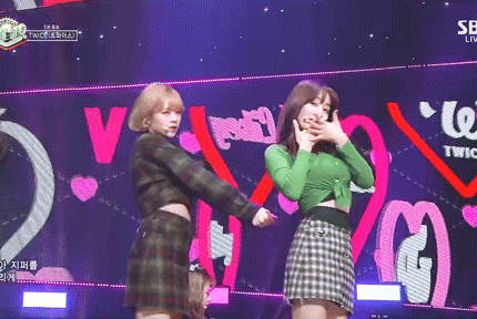 인기가요) 매번 레전드갱신하는 지효.gif | 인스티즈