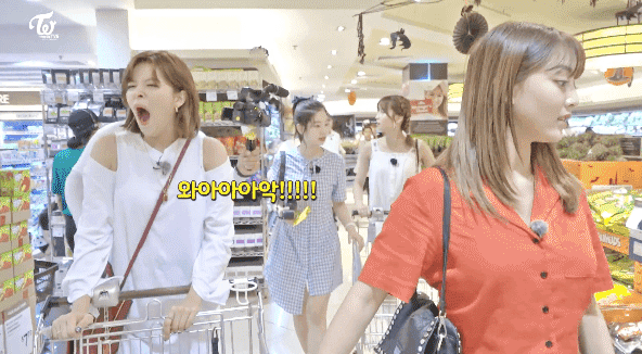 정연이 탈탈 터는 지효 | 인스티즈