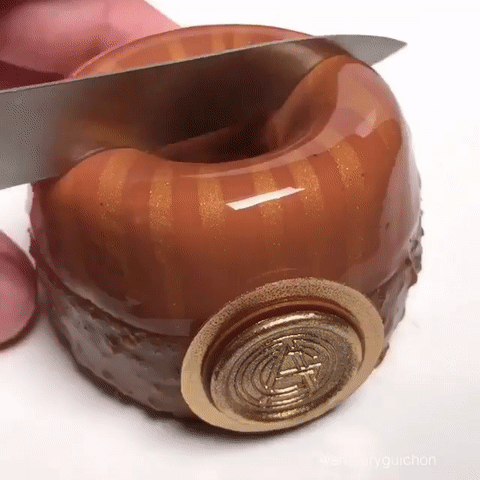 [Desserts] 각종 디저트 썰고 자르고 떠내고 가르는 장면 보고 가시긔.gif | 인스티즈