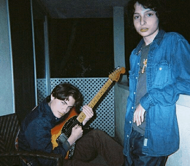 02년생인데 묘하게 80년대 분위기가 나는 배우 핀 울프하드 (Finn Wolfhard) | 인스티즈