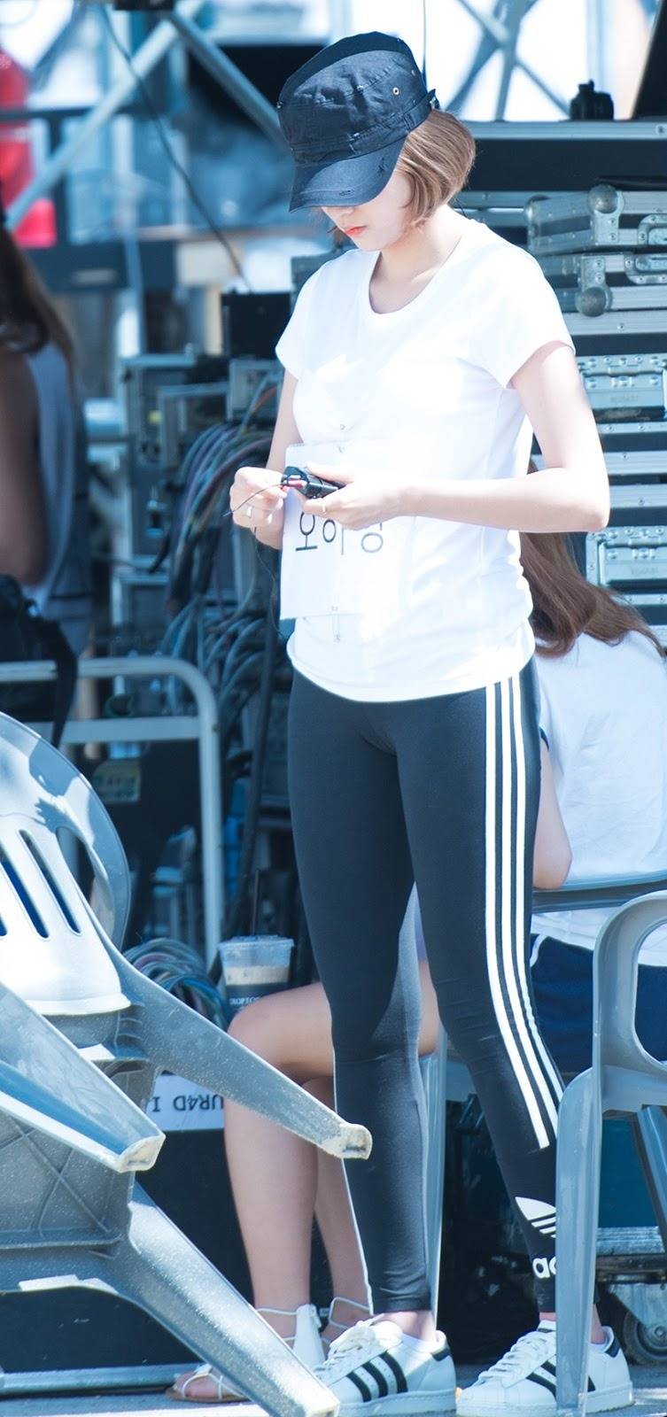 쫄바지 입은 오하영 | 인스티즈