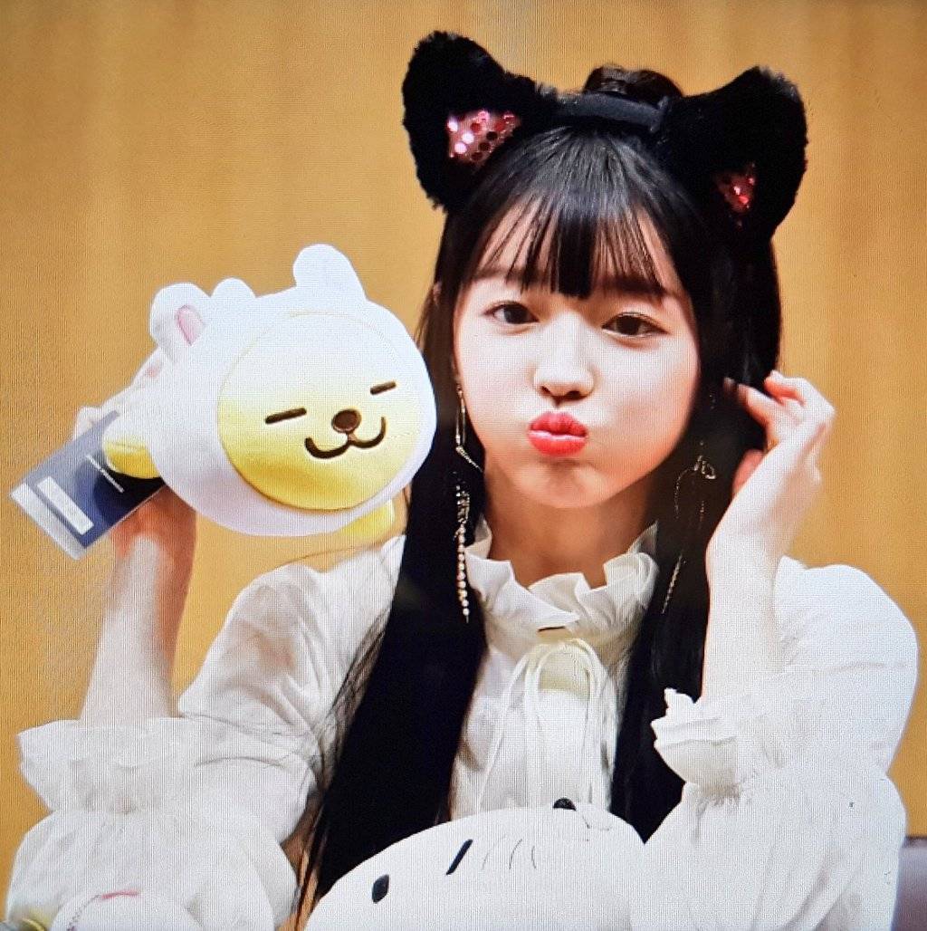 팬때문에 눈물 흘린 오마이걸 유아.jpg | 인스티즈