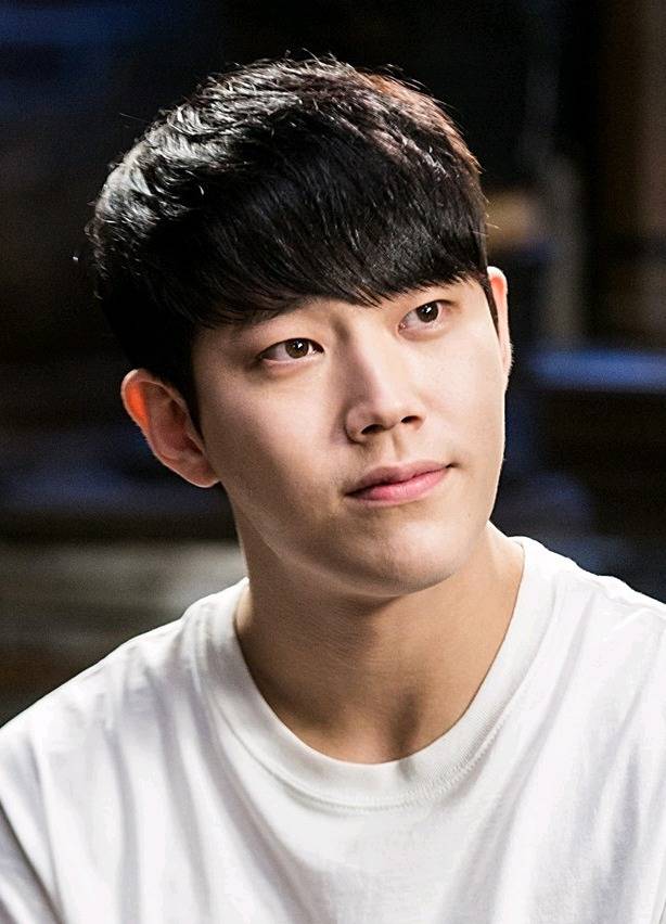 [퀴어] 클리셰 범벅으로 써본 남남 9커플 가상 시나리오 | 인스티즈