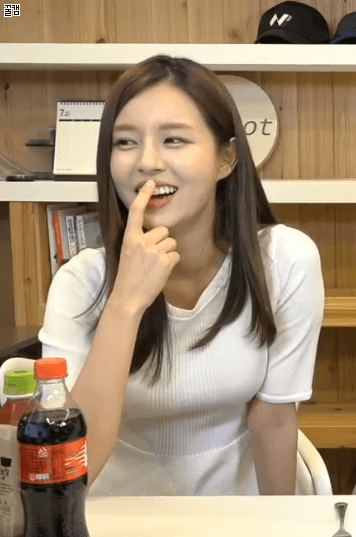 조수애 아나운서.jpgif | 인스티즈
