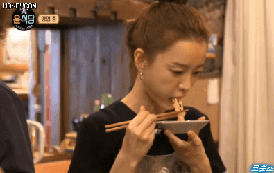 [윤식당2] 정유미.gif | 인스티즈