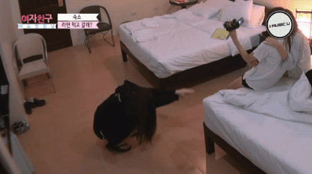 [여자친구] 생활애교의 달인 짜냥이(은하) | 인스티즈