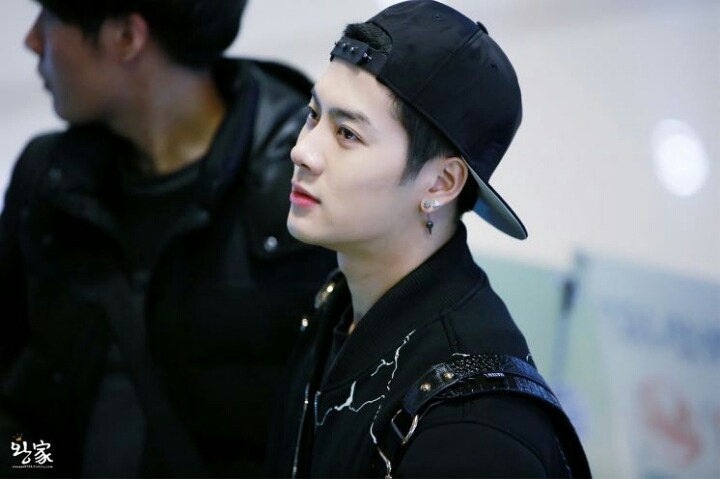 취향 갈리는 남자 콧대 111 둥근코(곡선) vs 222 쭉뻗은코 (직선) | 인스티즈