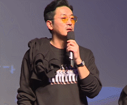 빼박 하정우가 시켰다 vs 진짜 몰라서 저렇게 했다.gif | 인스티즈