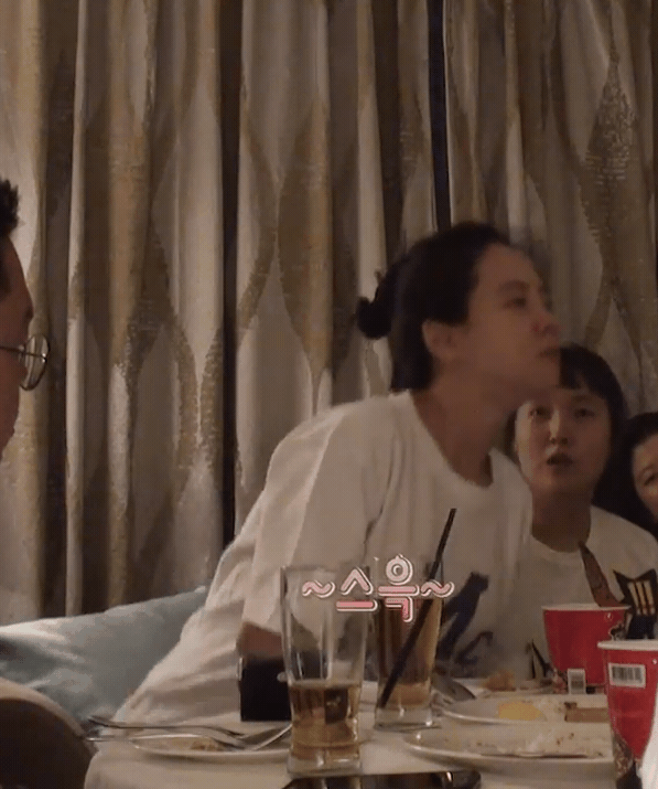 한 배우의 술취한 상태에서 팬들을 만났을 때 대처법 (송지효 리얼리티) | 인스티즈