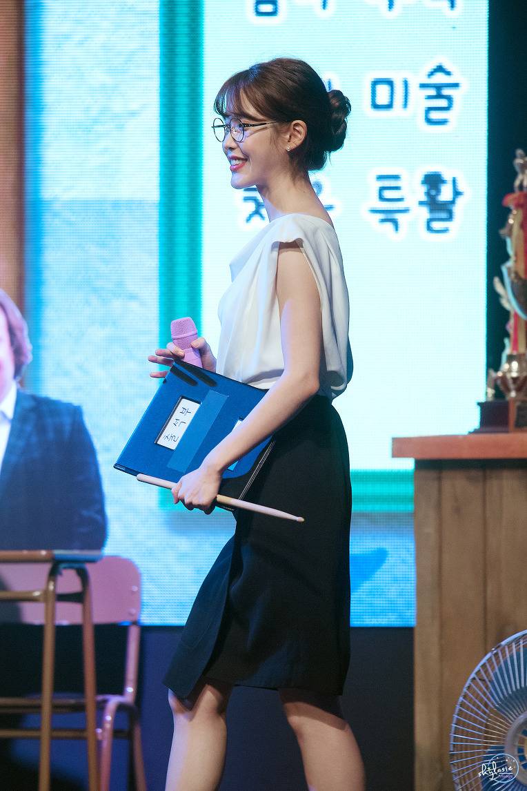 아이유 선생님.jpg | 인스티즈