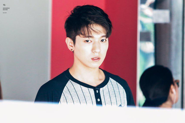 데이식스 기타치는애 | 인스티즈