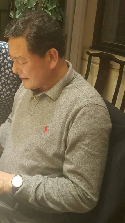 세월호를 구하려했던 황기철 해군참모총장과 문재인.gif | 인스티즈