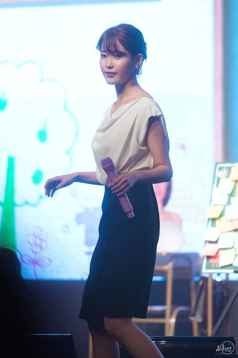 아이유 선생님.jpg | 인스티즈