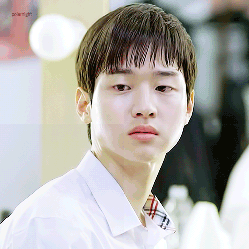 [고르기] 곧 떠날 사람에게 사랑을 고백하는 소년의 태도 고르기 | 인스티즈