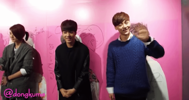 플레디스가 자사 아이돌(뉴이스트) 해외활동 돌리는 수준 (충격주의) | 인스티즈