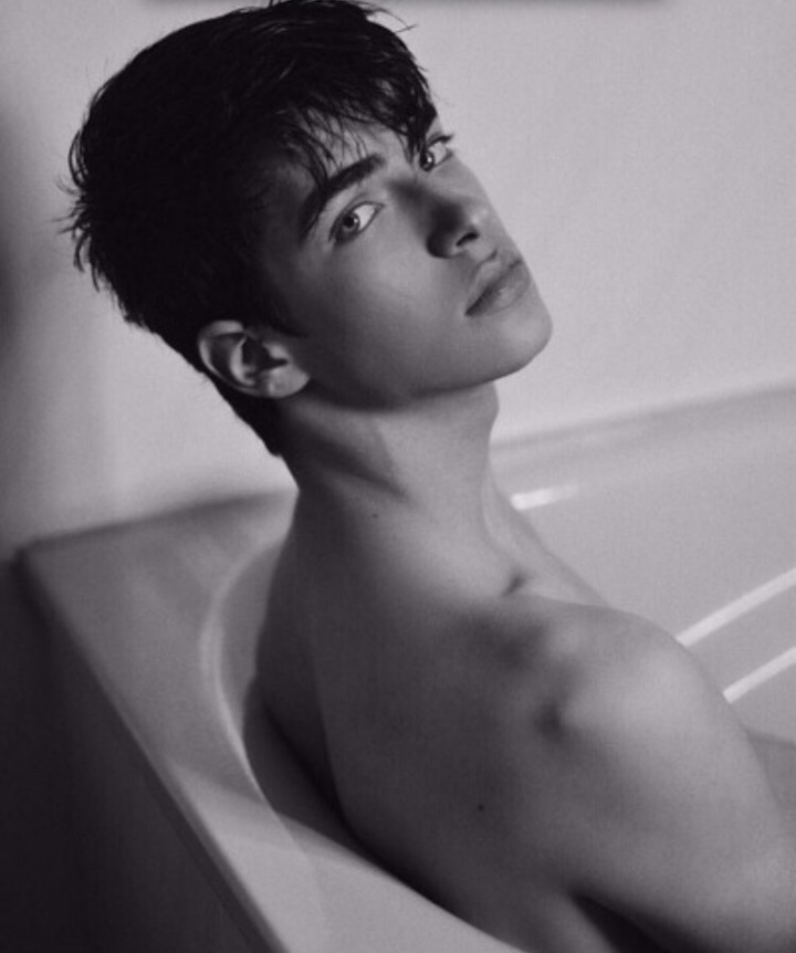 [고르기] 내 눈에만 우주 짱잘 vs 남의 눈에만 우주 짱잘 | 인스티즈