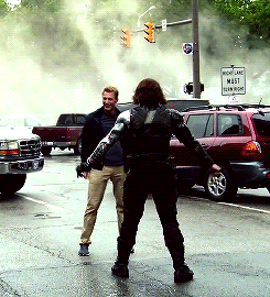 [데이터주의] 마블 영화 히어로 중 매력터지는 배우 ㅇㅈ? 어 ㅇㅈ??.gif | 인스티즈