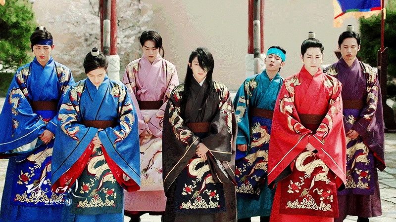 의상팀의 노고가 보이는 화려한 &#65308;달의연인 의상들 | 인스티즈